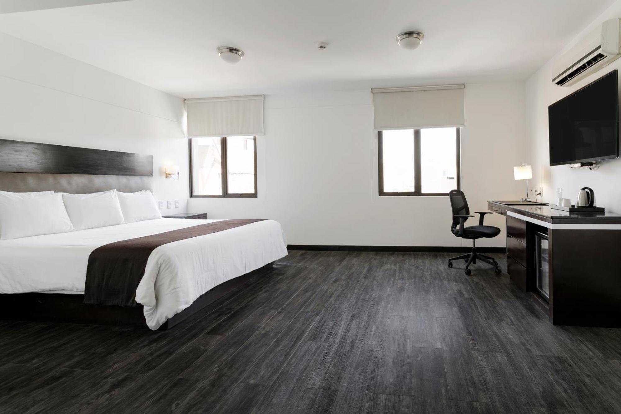 Hotel Costa del Sol Wyndham Chiclayo Exterior foto