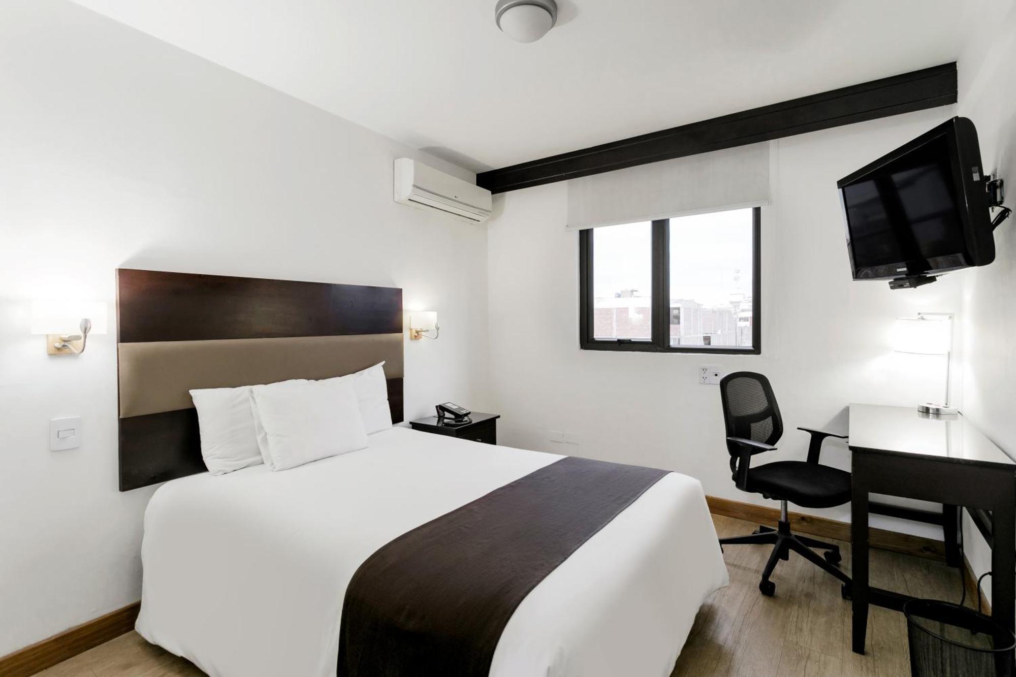 Hotel Costa del Sol Wyndham Chiclayo Exterior foto